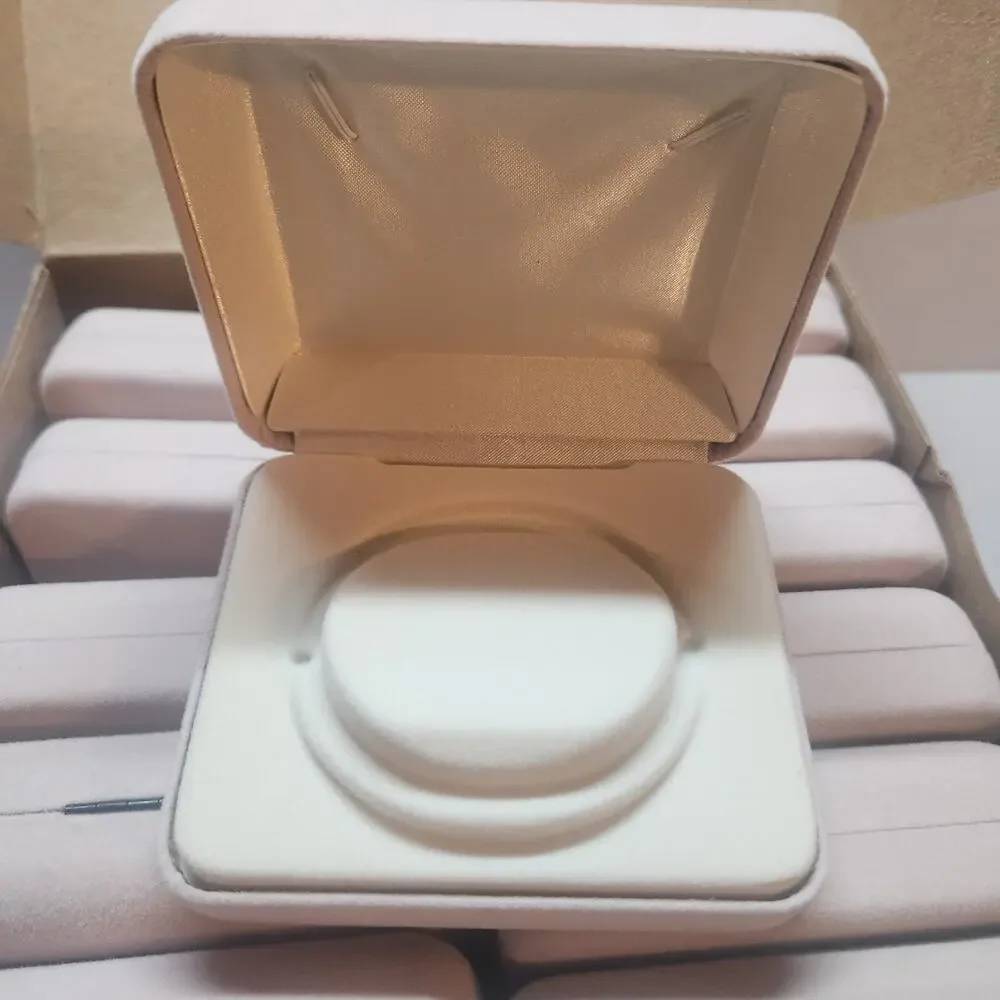 Velvet Cream Bracelet Jewelry Presentation Or Store Jewelry Gift Box. 12x
